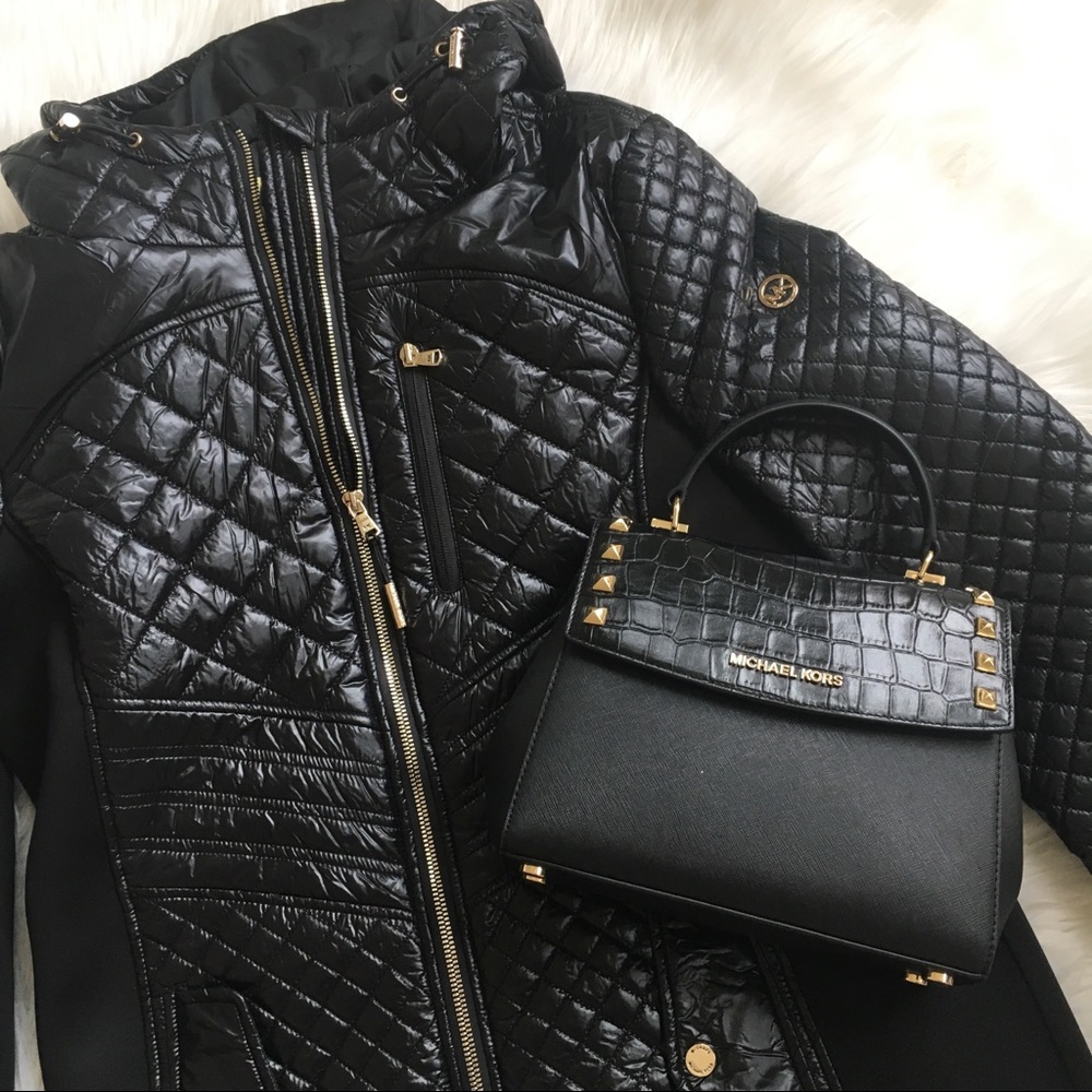 New! 😍MICHAEL KORS jacket -hood is not detachable - Picture 13 of 13